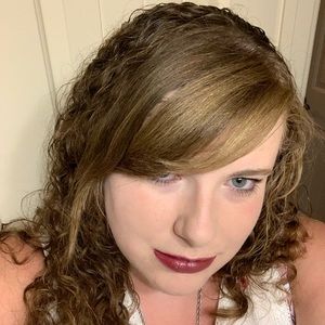 Meet your Posher, Alice